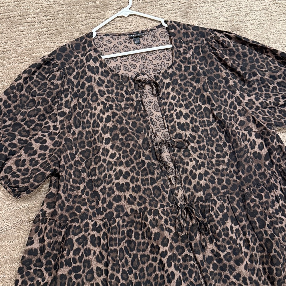 Torrid Brown Leopard Tie-Front Puff Sleeve Blouse size 2 - Picture 5 of 10